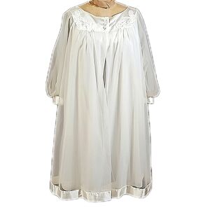 Vintage Gossard Artemis Peignoire set in White with satin trim